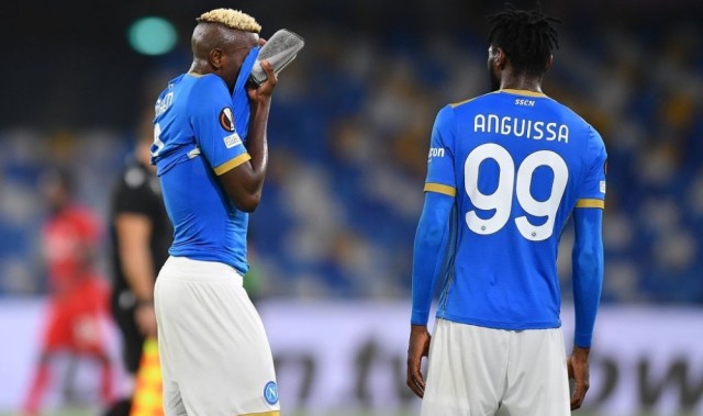  那不勒斯防线崩盘，奥斯梅恩戴帽难救主  