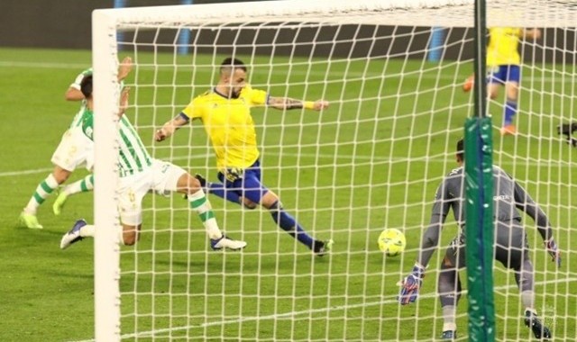  拉齐奥锋线哑火连续两场遭遇零封  