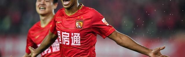  法国国脚租借回归老东家救主  