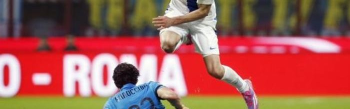  国际米兰门将低级失误导致欧联资格生变  