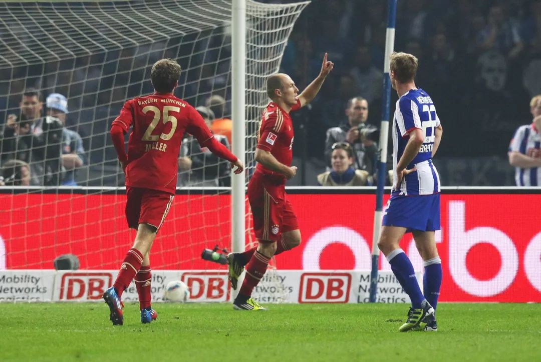  拜仁旧将回归加盟柏林赫塔签三年  